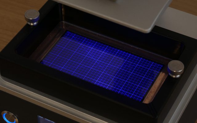 小型光造形機 3Dプリンター / SUMAOPAI SQ1X – カスタマイズできる光 